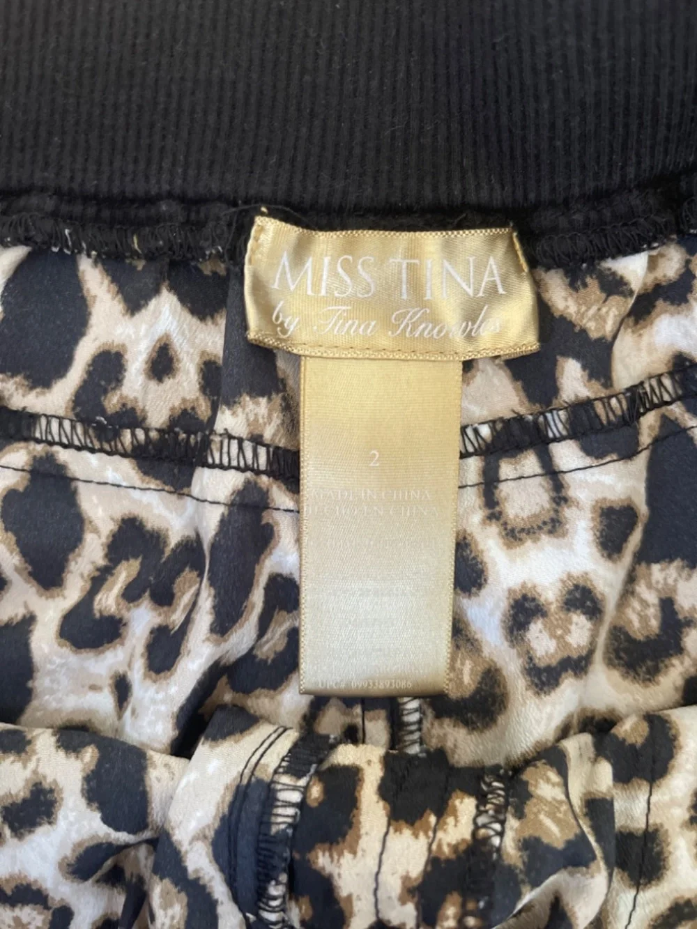 Miss Tina by Tina Knowles Cheetah Print Lightweight Stretch Waist w: Tie Shorts